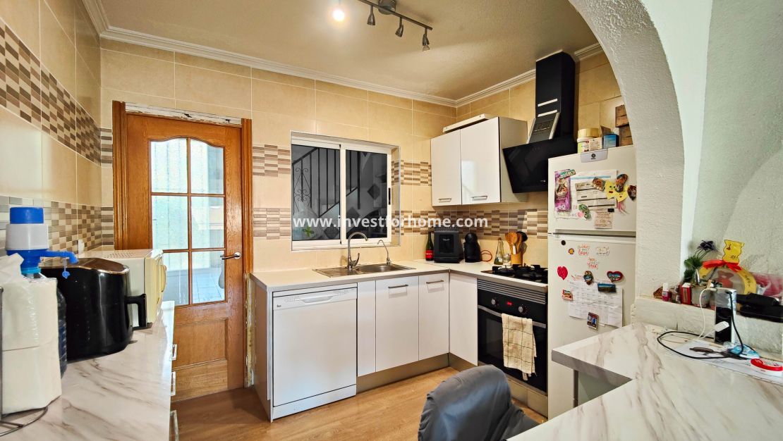 Sale - House - San Miguel de Salinas - Inland