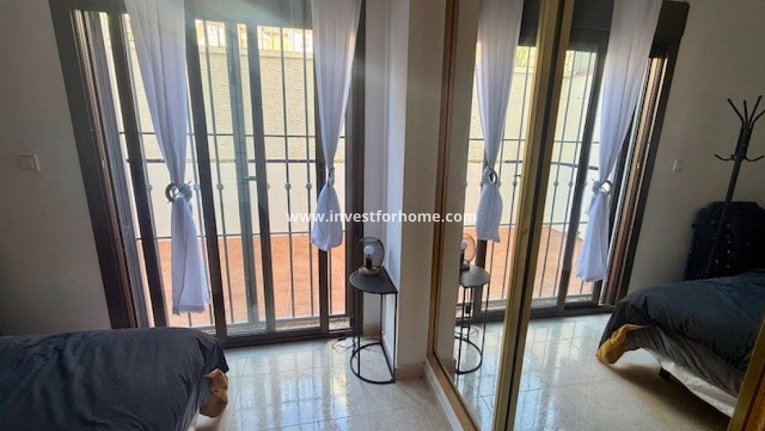 Sale - House - San Miguel de Salinas - Inland