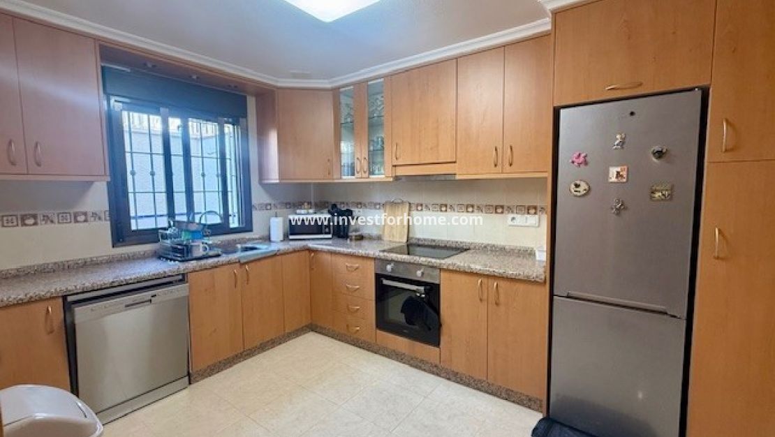 Sale - House - San Miguel de Salinas - Inland