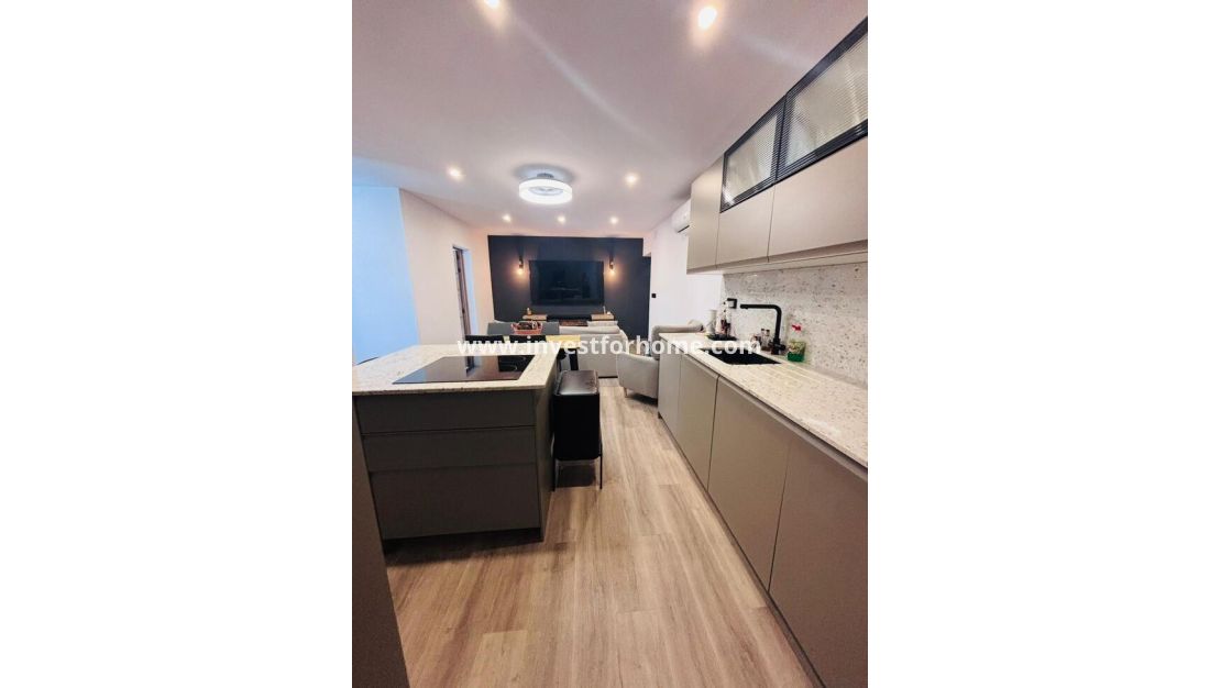 Sale - House - San Miguel de Salinas - Inland