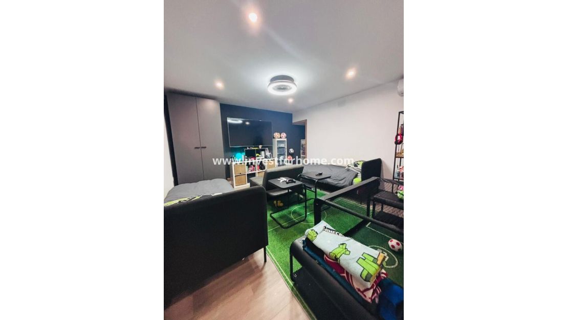 Sale - House - San Miguel de Salinas - Inland