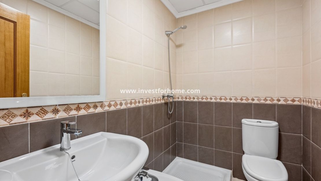 Sale - House - San Miguel de Salinas - Inland