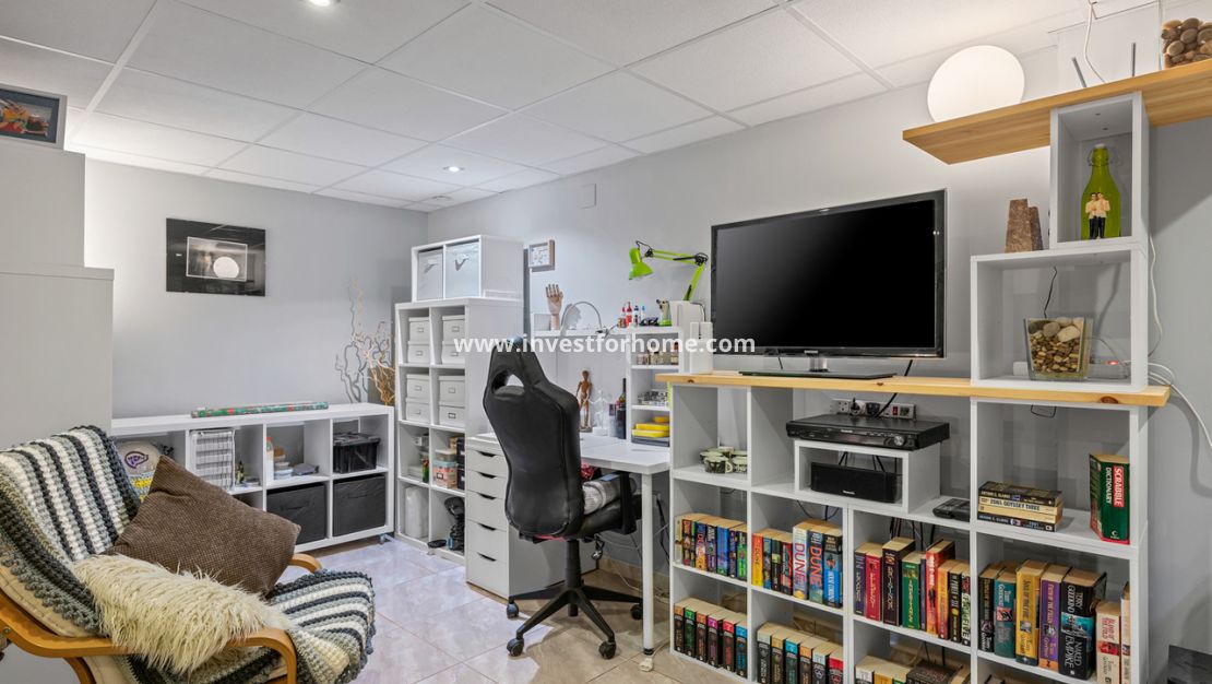 Sale - House - San Miguel de Salinas - Inland