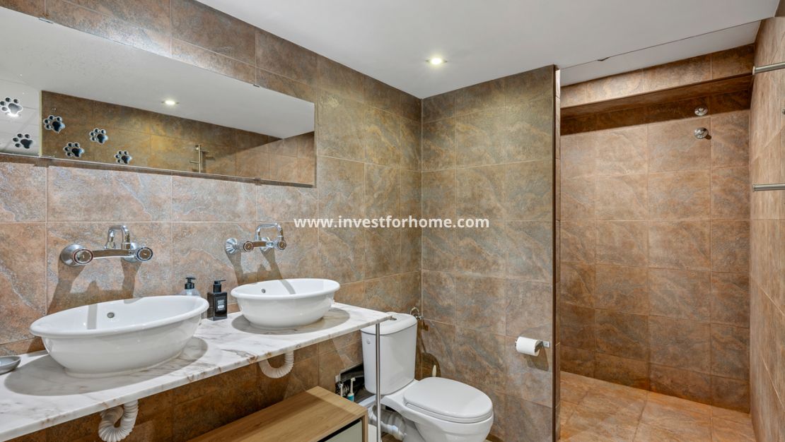 Sale - House - San Miguel de Salinas - Inland