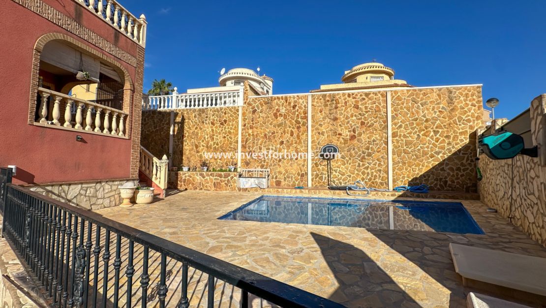 Sale - House - San Miguel de Salinas - Inland