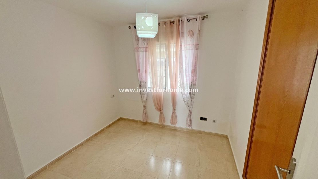 Sale - House - San Miguel de Salinas - Las Filipinas