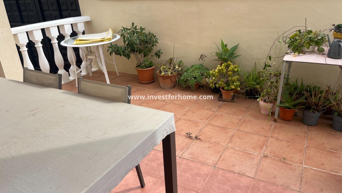 Sale - House - San Miguel de Salinas - Las Filipinas