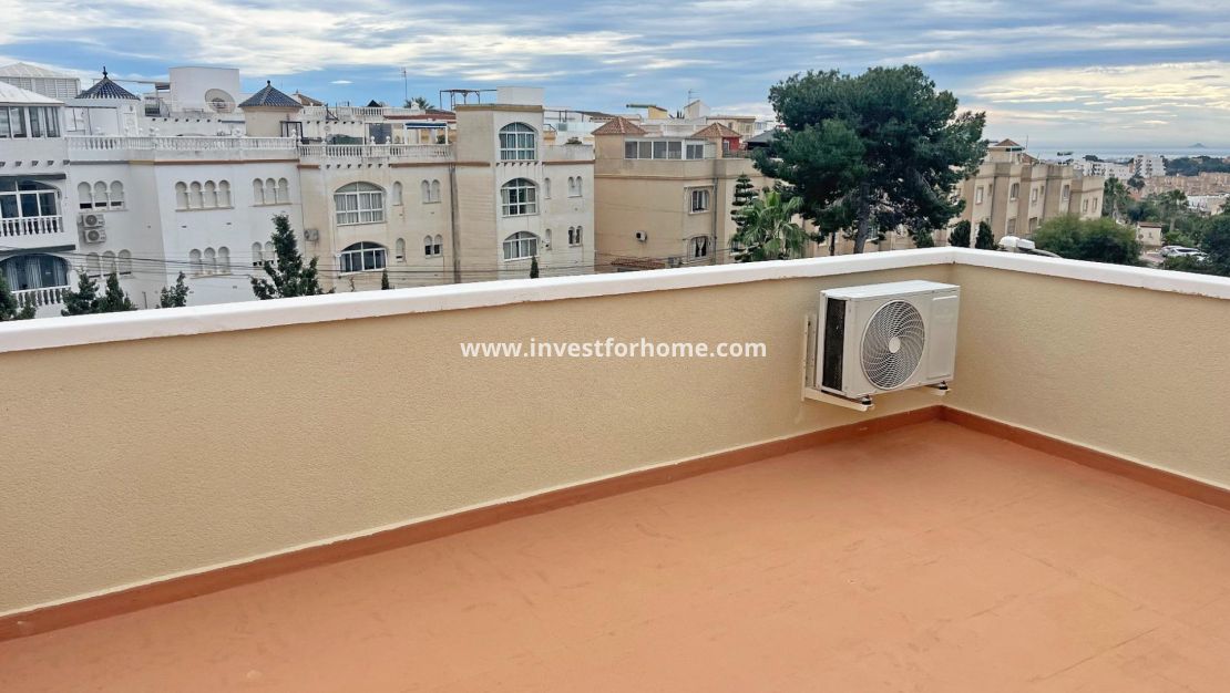 Sale - House - San Miguel de Salinas - Las Filipinas