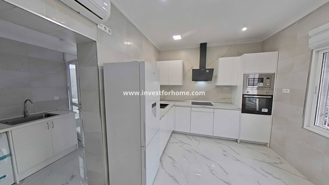 Sale - House - San Pedro del Pinatar - San Pedro Del Pinatar Centro