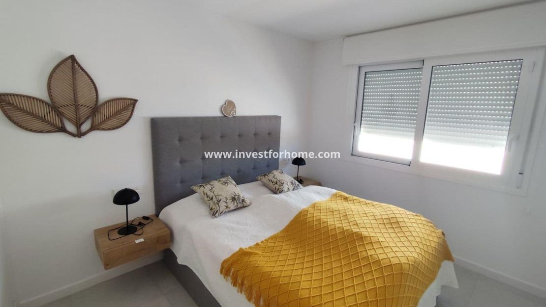 Sale - House - Torrevieja - aguas nuevas