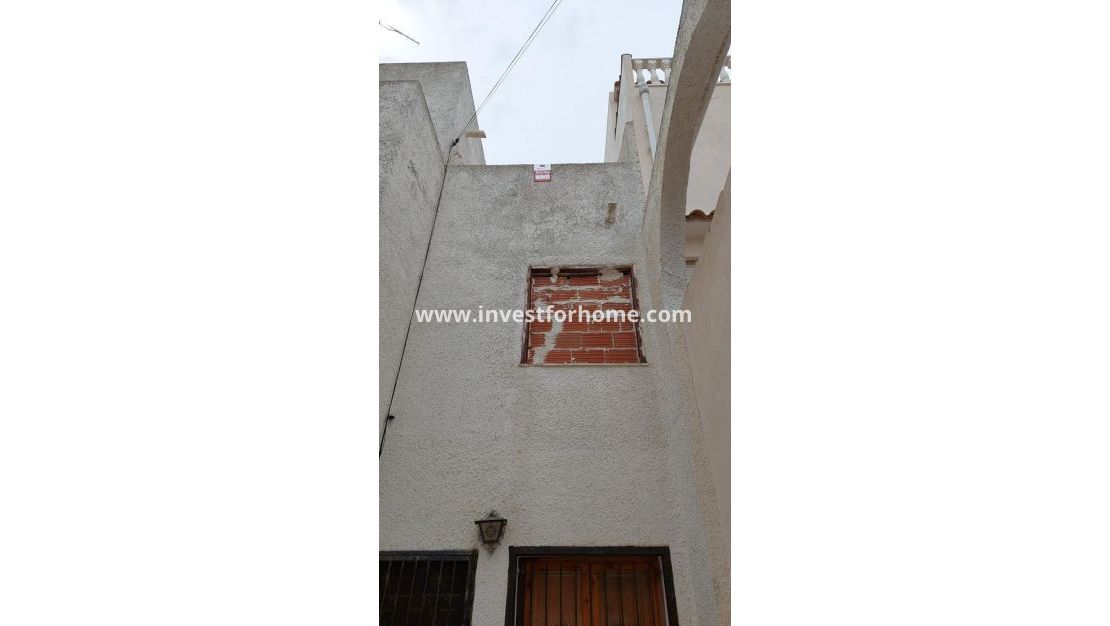 Sale - House - Torrevieja - aguas nuevas