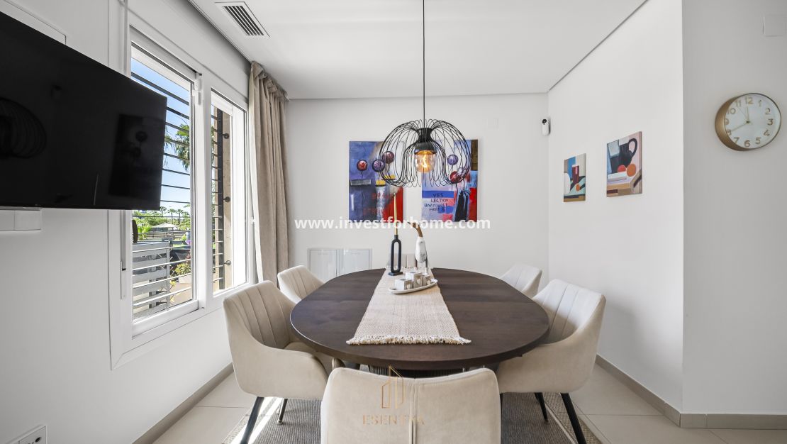 Sale - House - Torrevieja - aguas nuevas