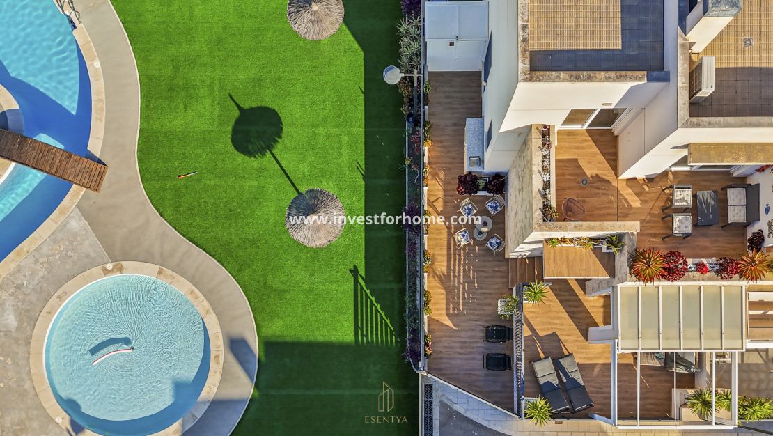 Sale - House - Torrevieja - aguas nuevas