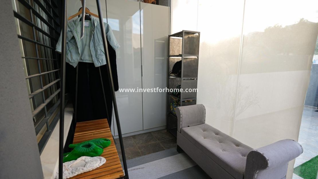 Sale - House - Torrevieja - aguas nuevas