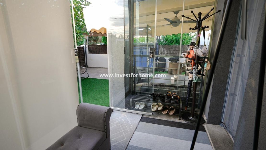 Sale - House - Torrevieja - aguas nuevas