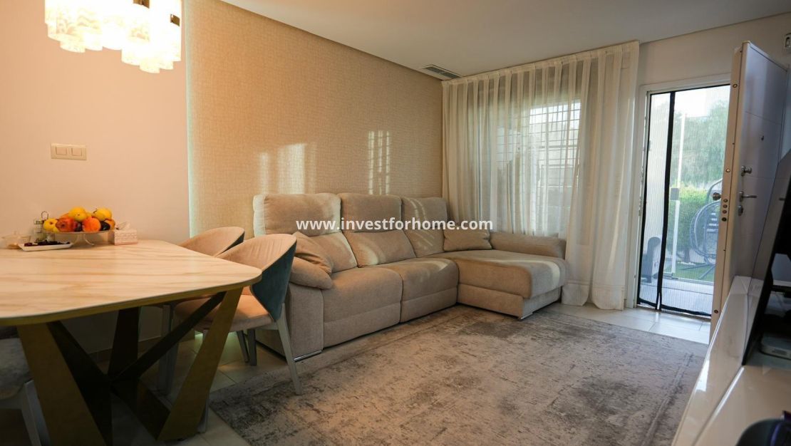 Sale - House - Torrevieja - aguas nuevas