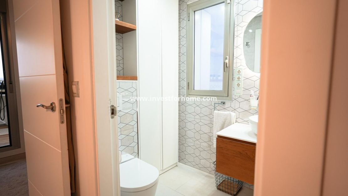 Sale - House - Torrevieja - aguas nuevas