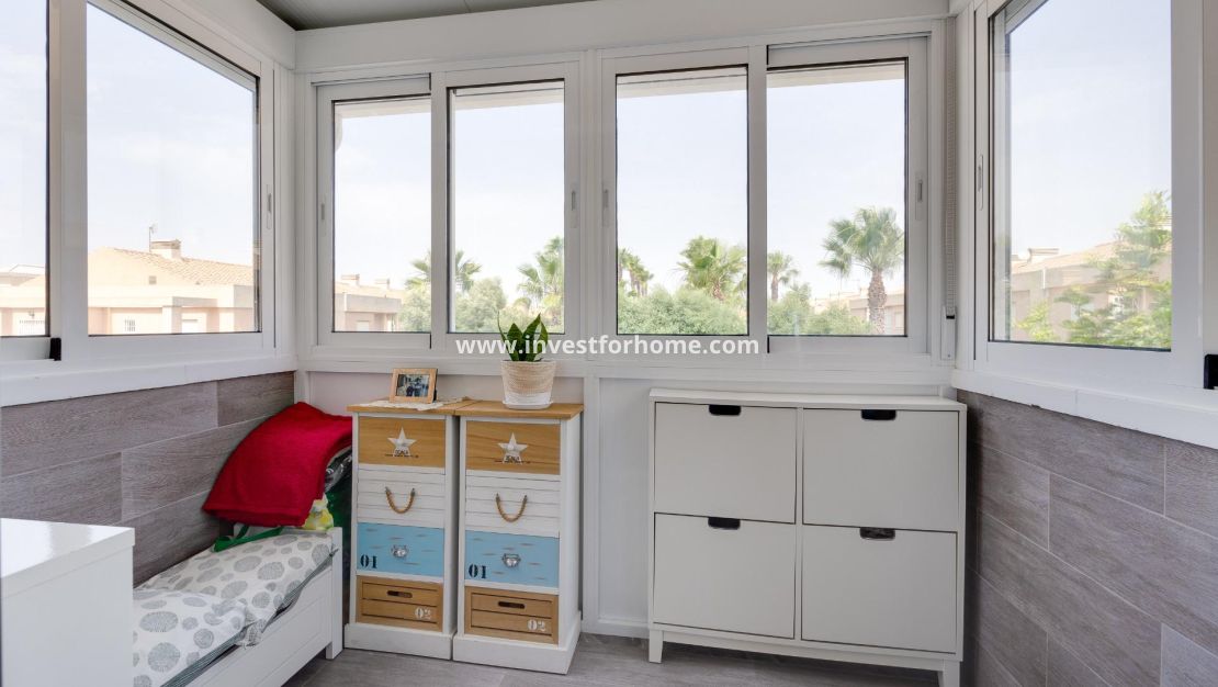 Sale - House - Torrevieja - aguas nuevas