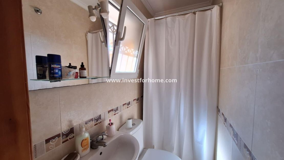 Sale - House - Torrevieja - aguas nuevas