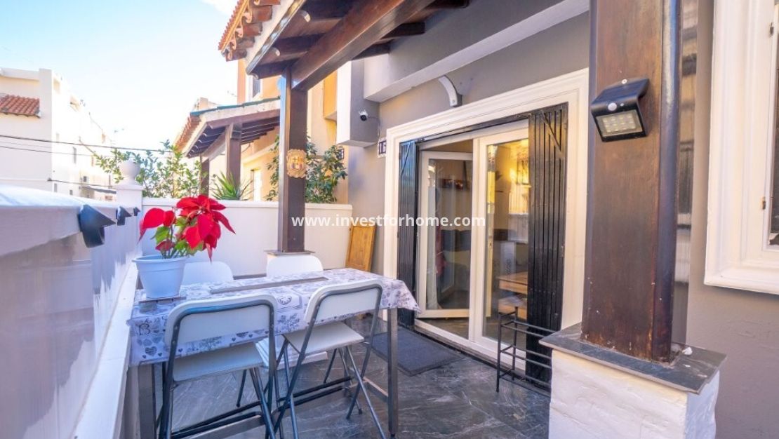 Sale - House - Torrevieja - Cabo Cervera