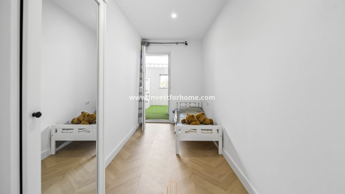 Sale - House - Torrevieja - Cabo Cervera