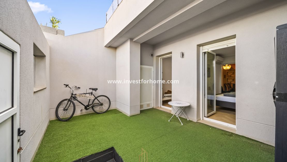 Sale - House - Torrevieja - Cabo Cervera