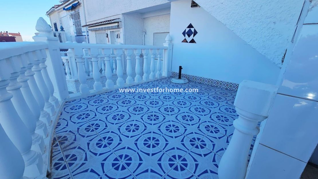 Sale - House - Torrevieja - Cabo Cervera