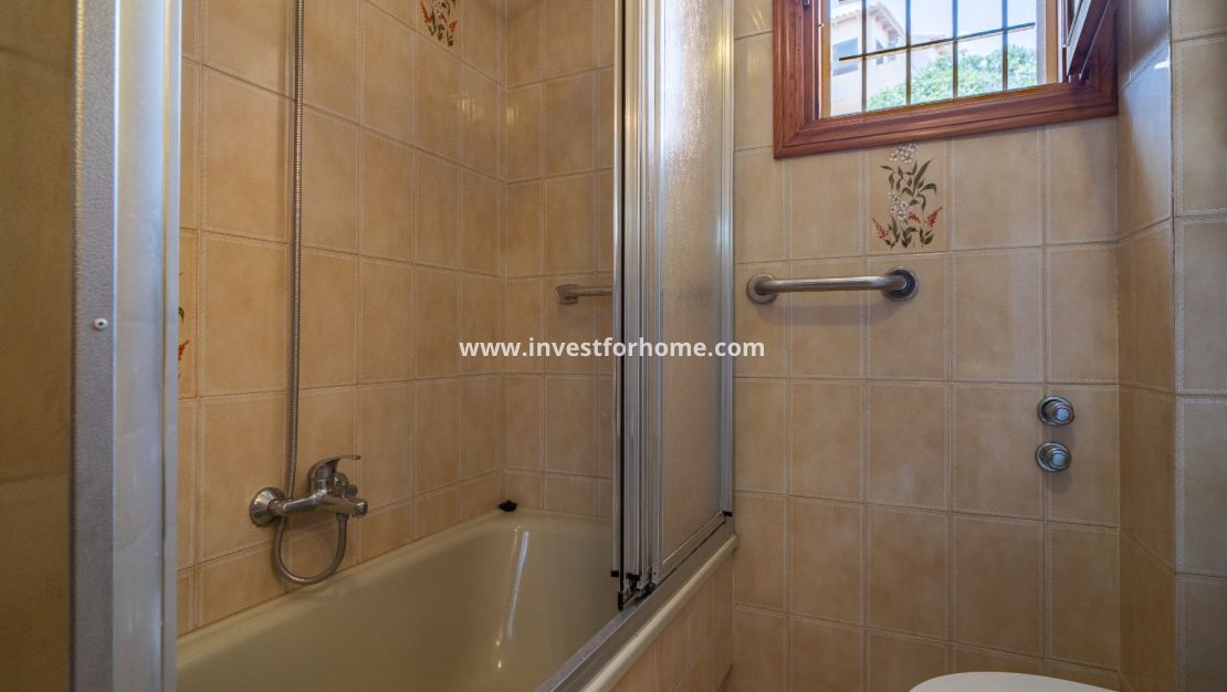 Sale - House - Torrevieja - Cabo Cervera