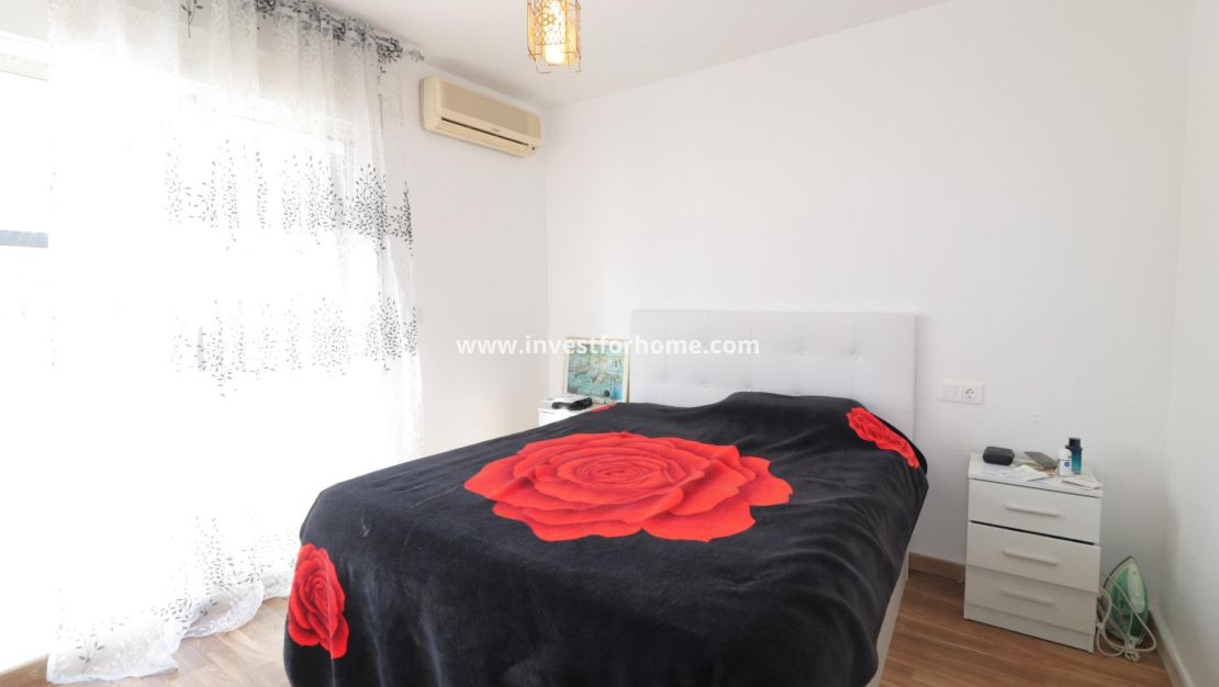 Sale - House - Torrevieja - Carrefour