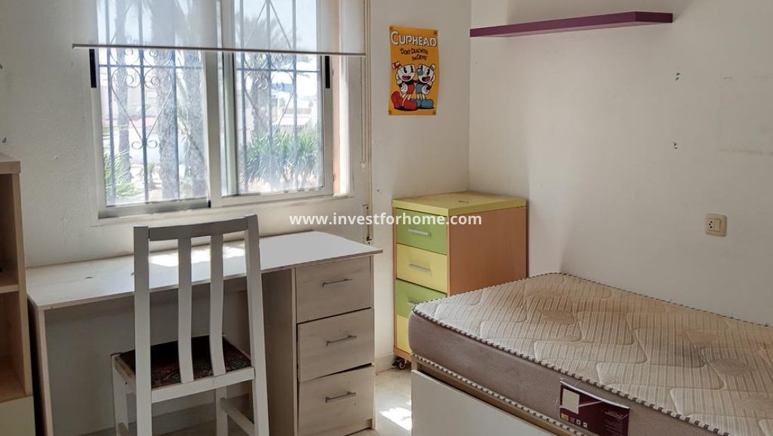 Sale - House - Torrevieja - Carrefour