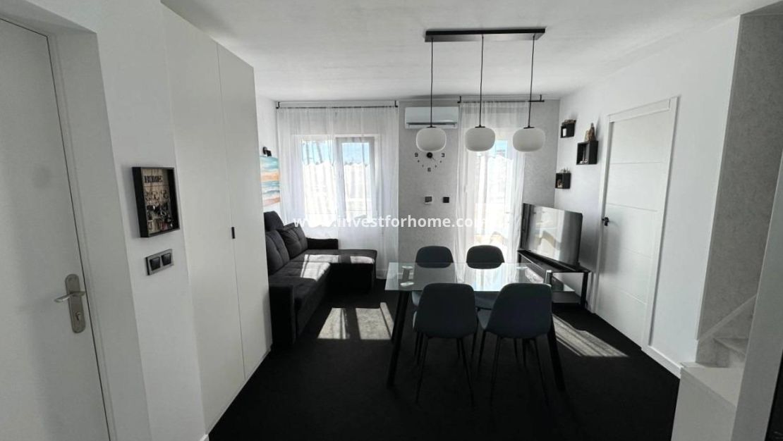 Sale - House - Torrevieja - Carrefour