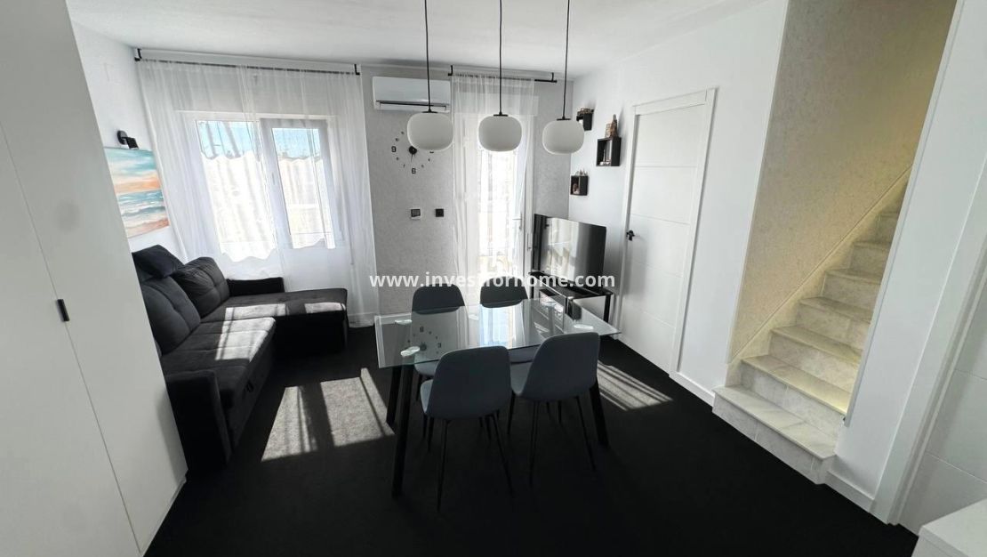 Sale - House - Torrevieja - Carrefour
