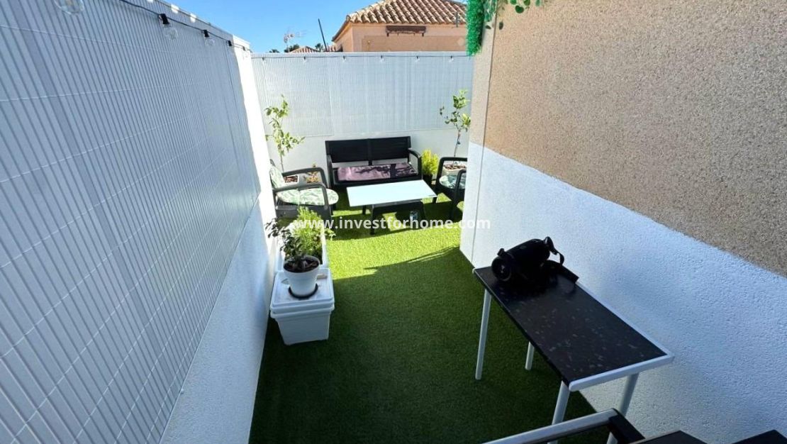 Sale - House - Torrevieja - Carrefour