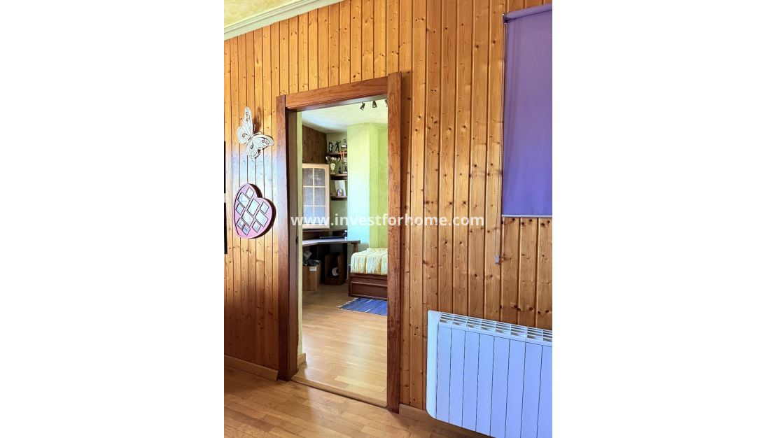 Sale - House - Torrevieja - Centro