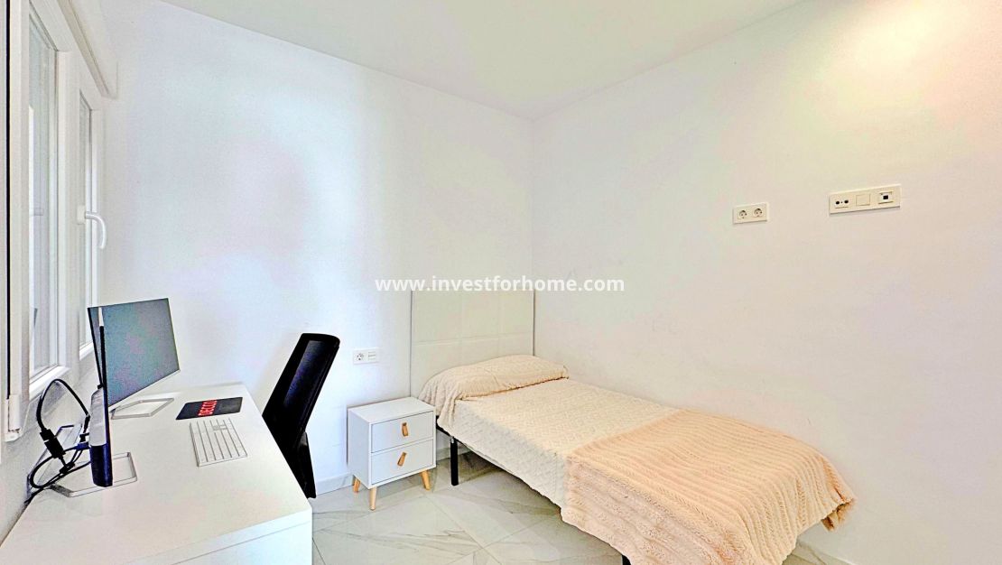 Sale - House - Torrevieja - Costa Blanca