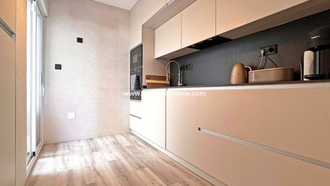 Sale - House - Torrevieja - Costa Blanca