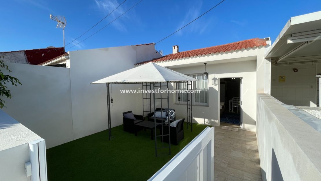 Sale - House - Torrevieja - Costa Blanca
