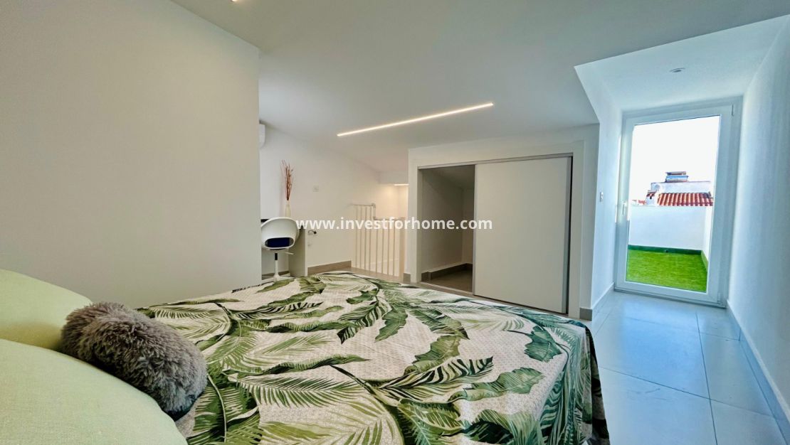 Sale - House - Torrevieja - Costa Blanca