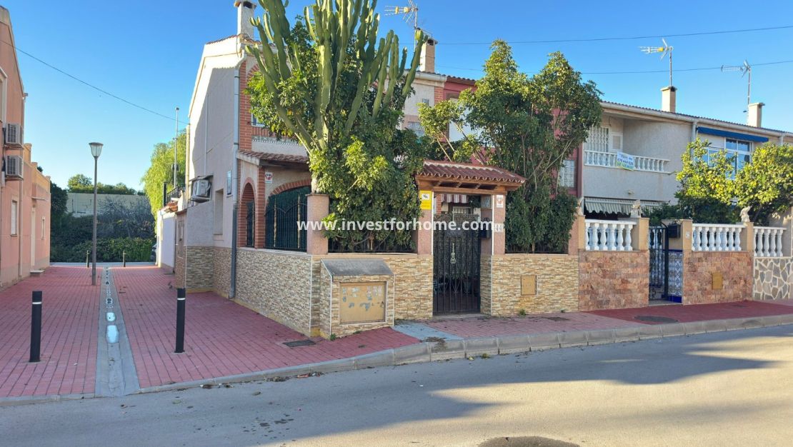 Sale - House - Torrevieja - Costa Blanca
