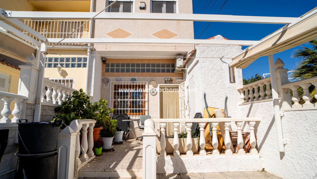 Sale - House - Torrevieja - Costa Blanca