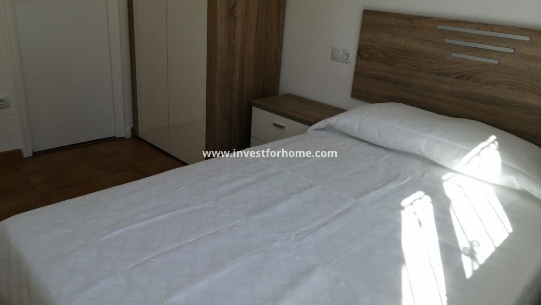 Sale - House - Torrevieja - El Acequión - Los Náufragos