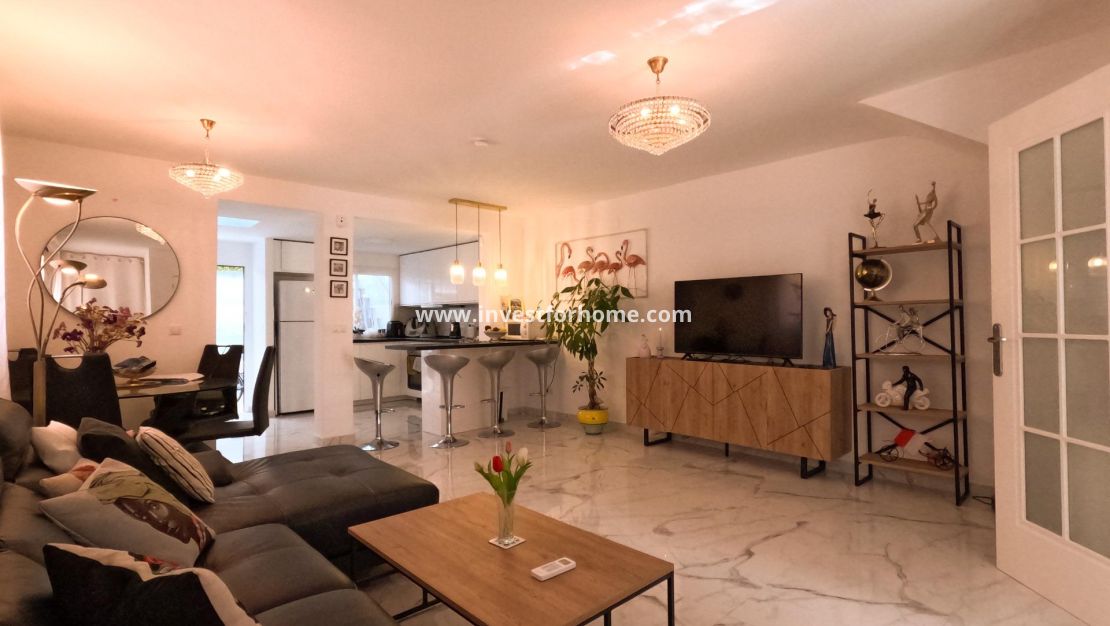 Sale - House - Torrevieja - El Acequión - Los Náufragos