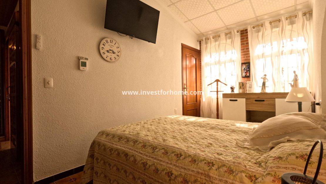 Sale - House - Torrevieja - El Acequión - Los Náufragos