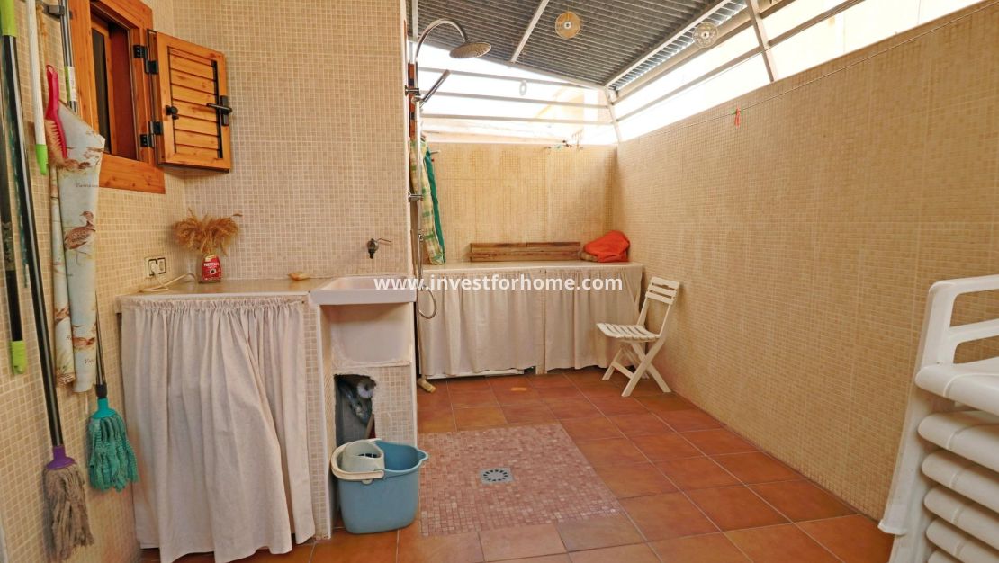 Sale - House - Torrevieja - El Acequión - Los Náufragos