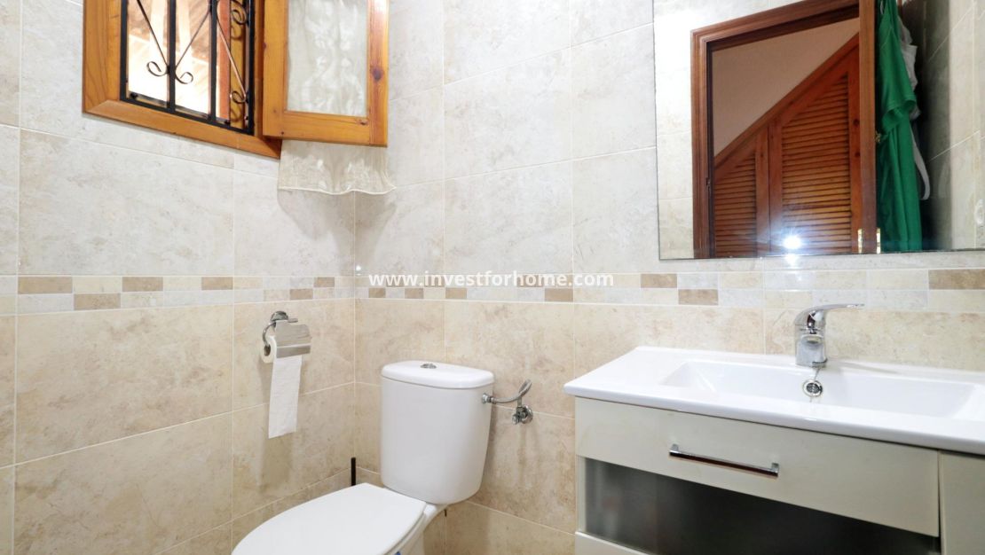 Sale - House - Torrevieja - El Acequión - Los Náufragos