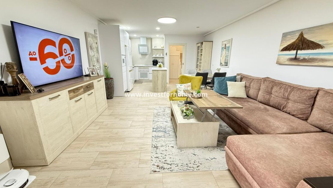 Sale - House - Torrevieja - El Chaparral