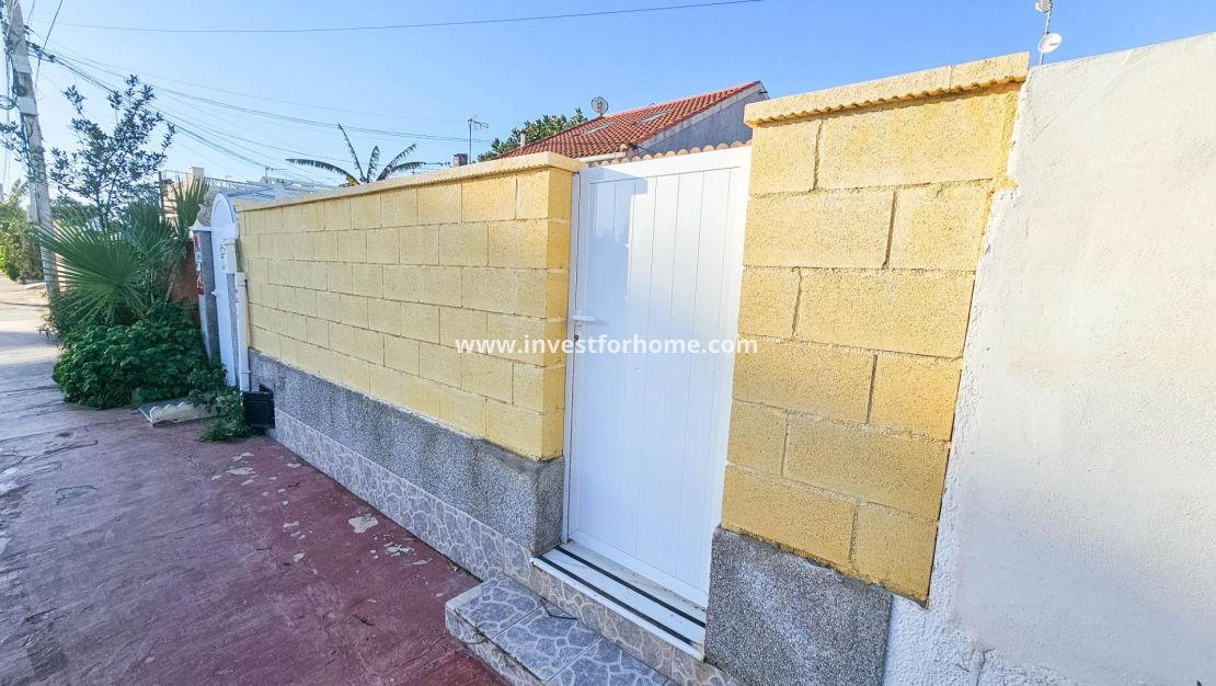 Sale - House - Torrevieja - El Limonar