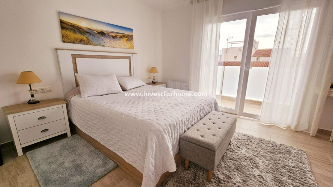 Sale - House - Torrevieja - La Siesta-El Chaparral