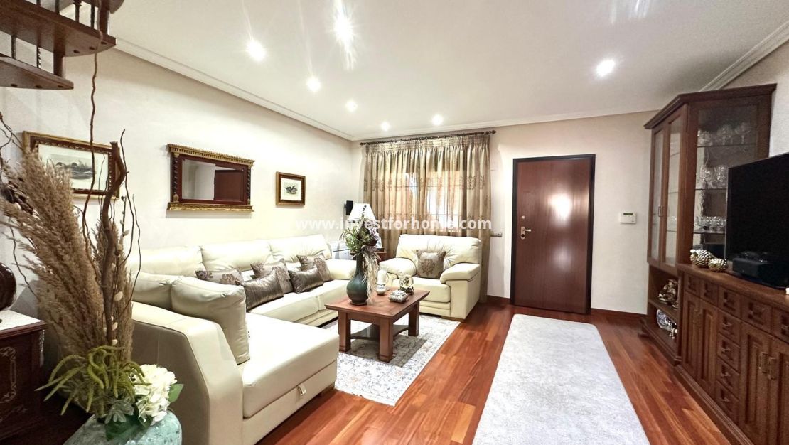 Sale - House - Torrevieja - La Siesta-El Chaparral