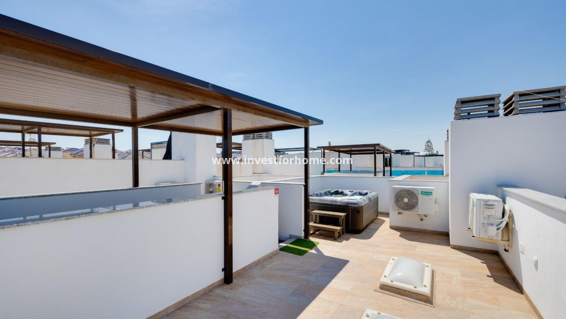 Sale - House - Torrevieja - La Siesta-El Chaparral